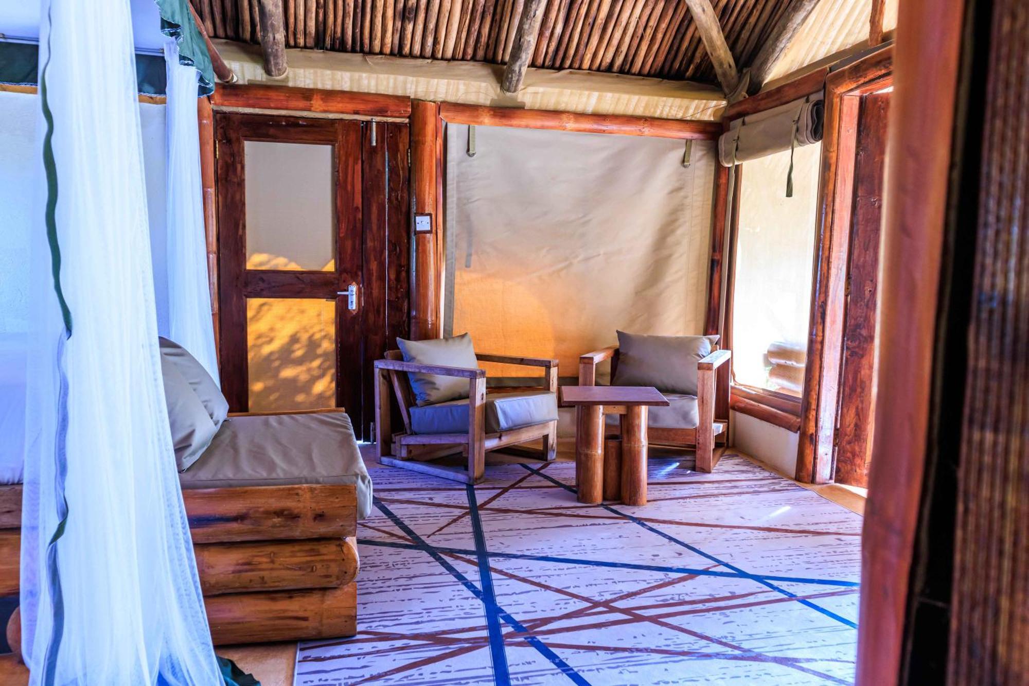 Samburu Elephant Lodge Isiolo エクステリア 写真
