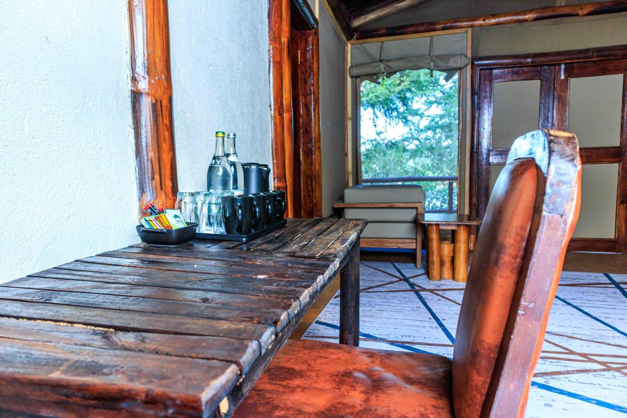 Samburu Elephant Lodge Isiolo エクステリア 写真