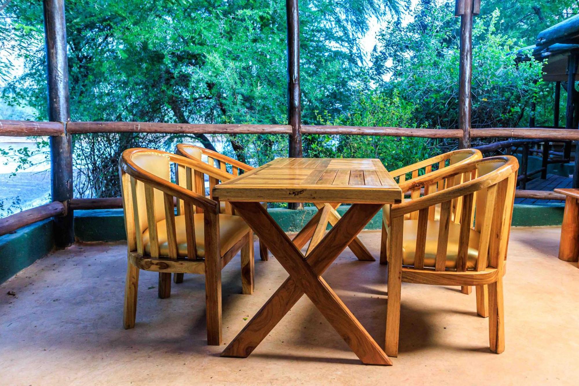 Samburu Elephant Lodge Isiolo エクステリア 写真