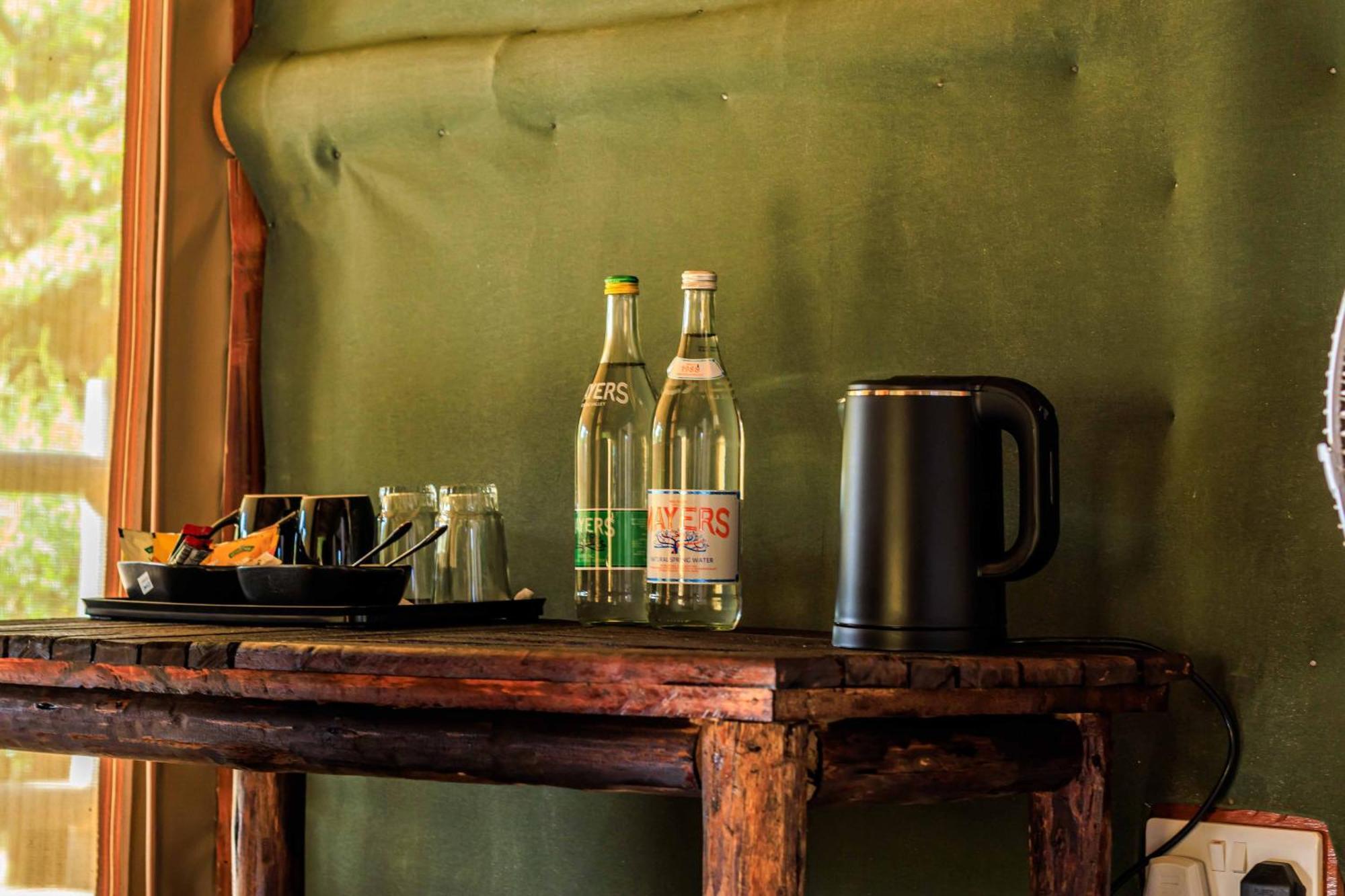 Samburu Elephant Lodge Isiolo エクステリア 写真